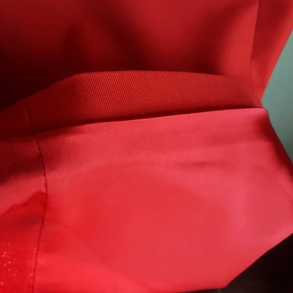 TOM AND LINDA PLATT asymmetrical collar dress. - Picture 6 of 8